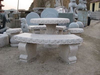新疆公园石桌石凳