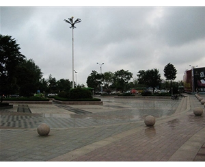 新疆广场 景观球
